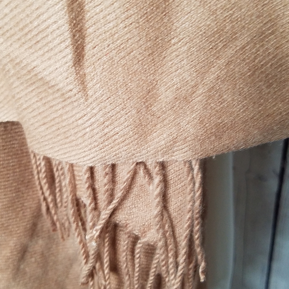 Burberry Virgin Wool Scarf Winter Classic Fringe - Picture 4 of 6